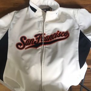 White San Francisco Giants Therma Base Jacket!